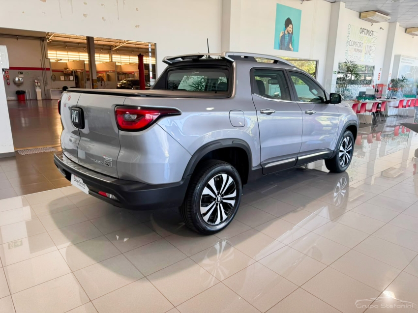 fiat toro 1.3 turbo 270 flex volcano at6 1.6 4p automatico 202510