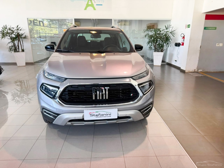 fiat toro 1.3 turbo 270 flex volcano at6 1.6 4p automatico 20251