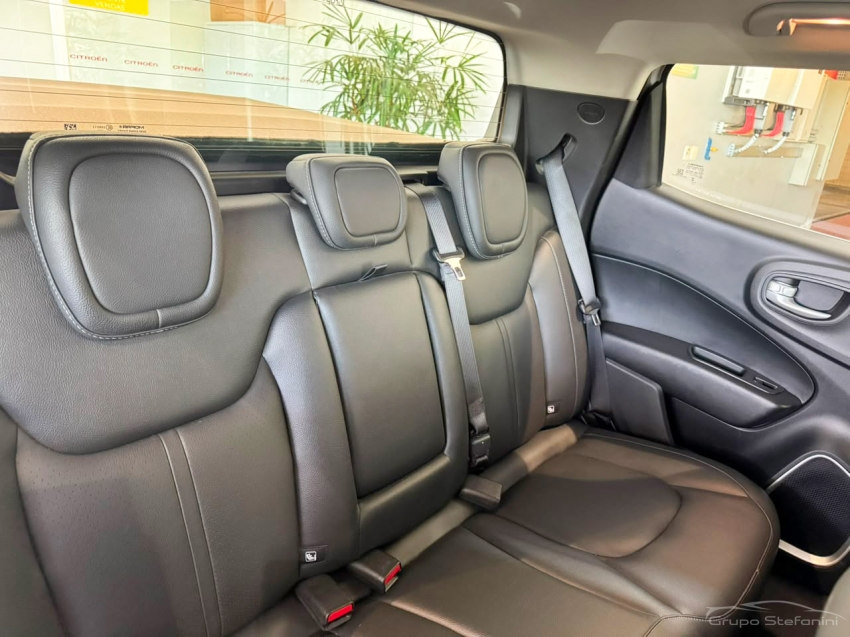 fiat toro 1.3 turbo 270 flex volcano at6 1.6 4p automatico 20257