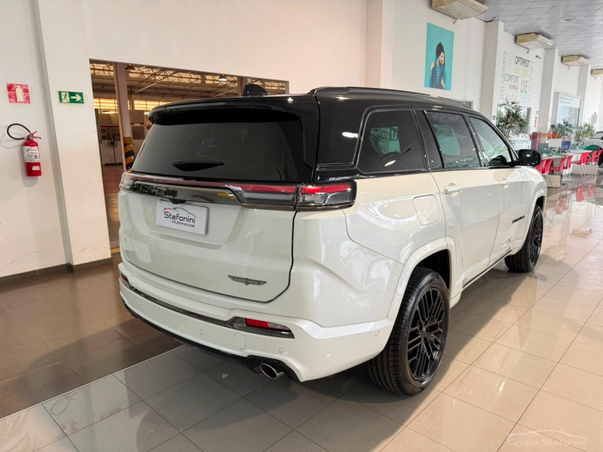 jeep commander 2.0 hurricane 4 turbo gasolina blackhawk at9 4p automatico 202612