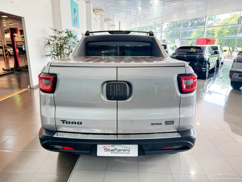 fiat toro 2.0 16v turbo diesel ultra 4wd at9 4p automatico 202211