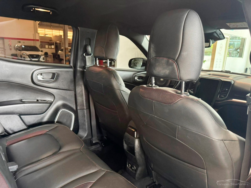 fiat toro 2.0 16v turbo diesel ultra 4wd at9 4p automatico 20228