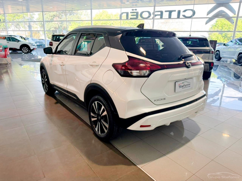 nissan kicks 1.6 16v flexstart exclusive xtronic flex 4p automatico 202413