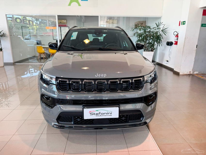 jeep compass 2.0 hurricane turbo flex blackhawk at9 gasolina 4p automatico 20261
