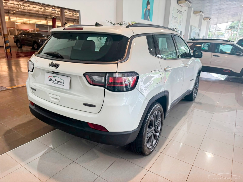 jeep compass 1.3 t270 turbo flex longitude at6 4p automatico 202610