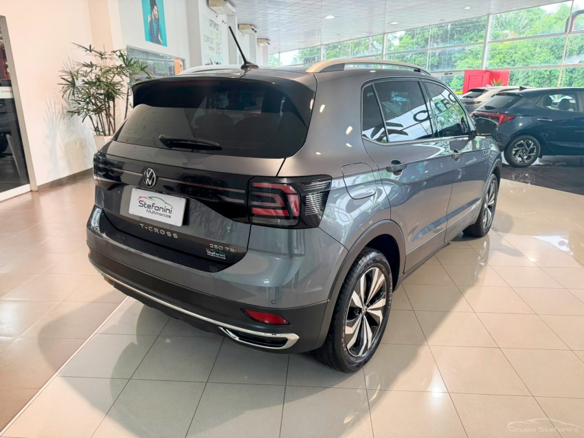 volkswagen t-cross 1.4 250 tsi total flex highline automatico 4p 202310