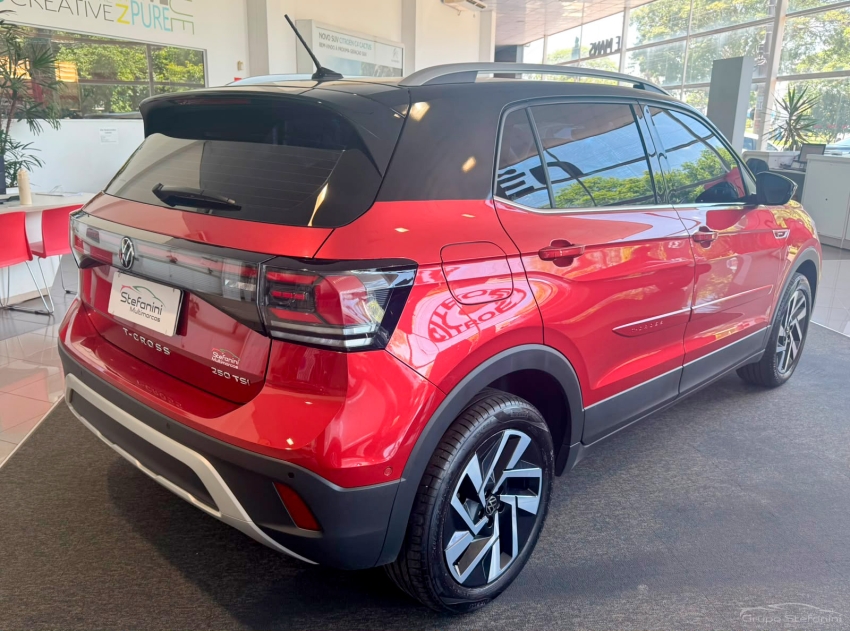 volkswagen t-cross 1.4 250 tsi total flex highline automatico 4p 202511