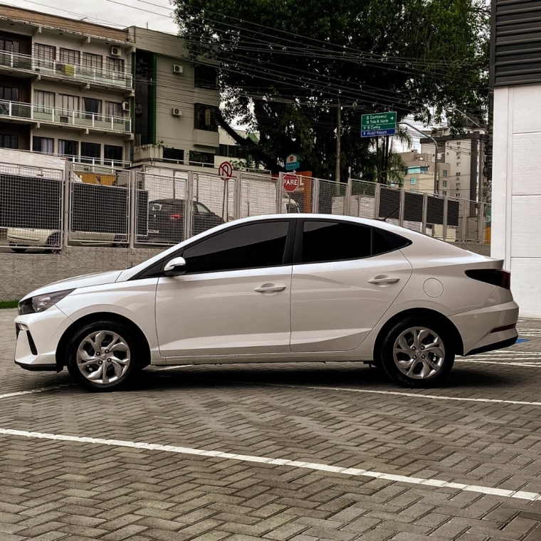 hyundai hb20s 1.0 12v flex comfort plus manual 4p 20253