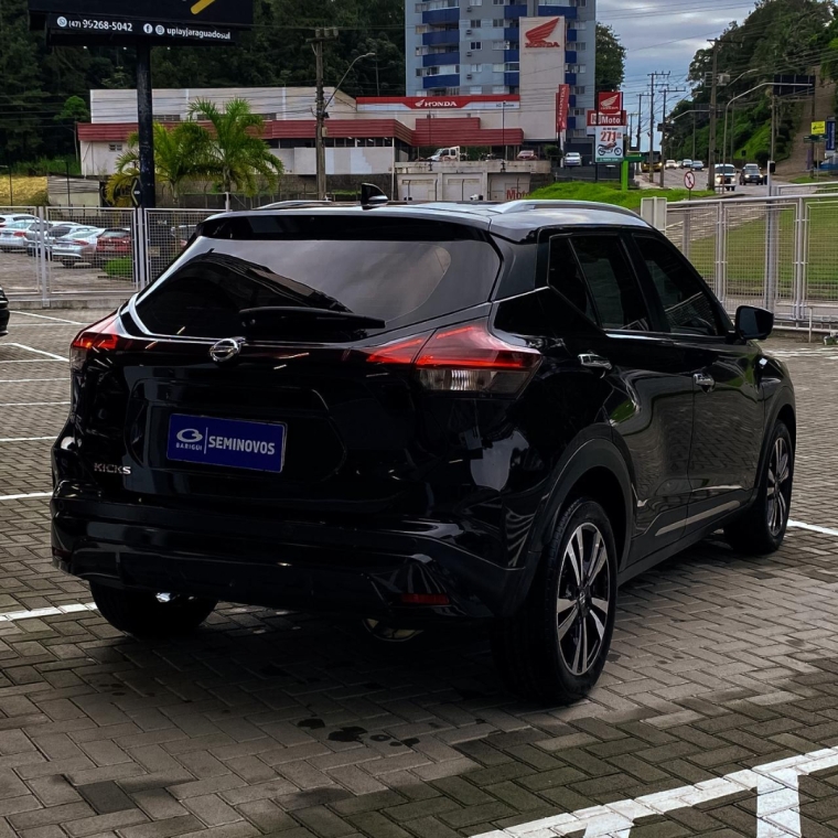 nissan kicks 1.6 16v flexstart exclusive xtronic flex 4p automatico 20227