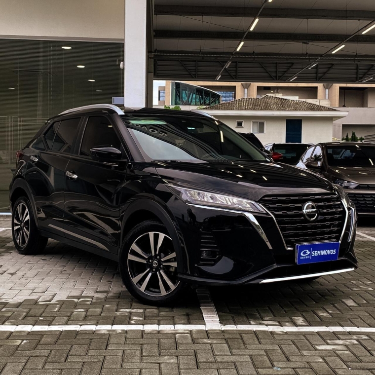 nissan kicks 1.6 16v flexstart exclusive xtronic flex 4p automatico 2022