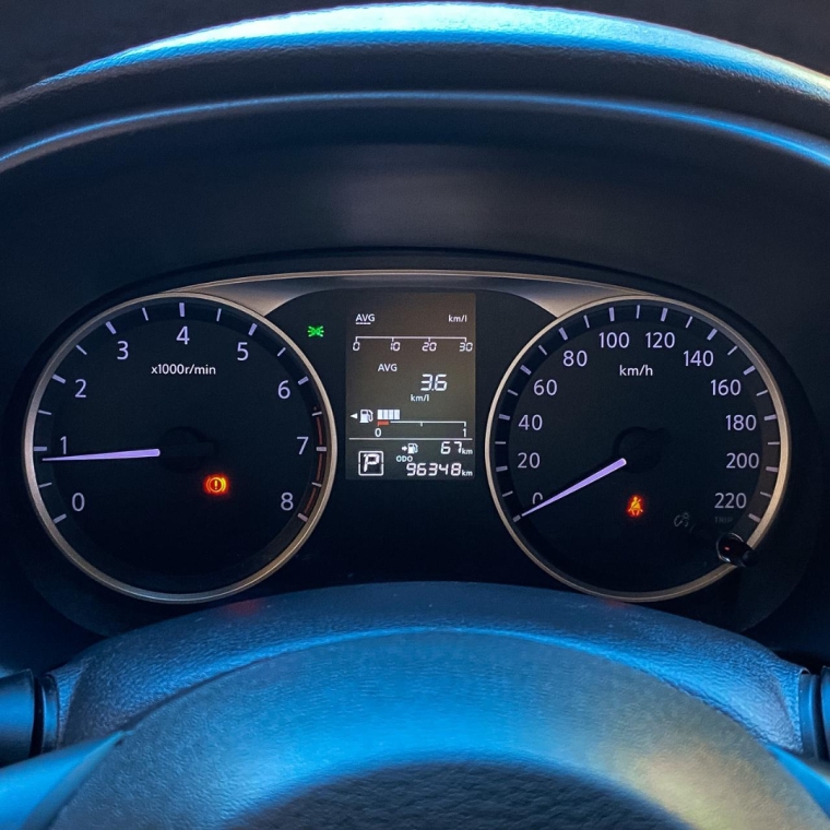 nissan kicks 1.6 16v flexstart sv 4p xtronic flex automatico 202010
