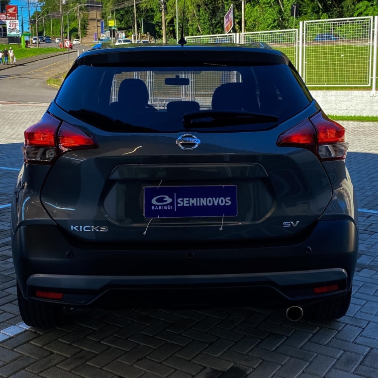 nissan kicks 1.6 16v flexstart sv 4p xtronic flex automatico 20206