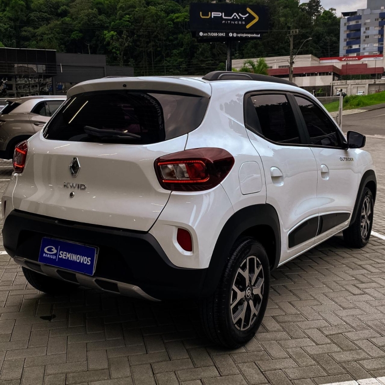 renault kwid 1.0 12v sce flex outsider manual 4p 20237
