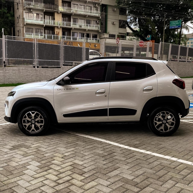 renault kwid 1.0 12v sce flex outsider manual 4p 20233