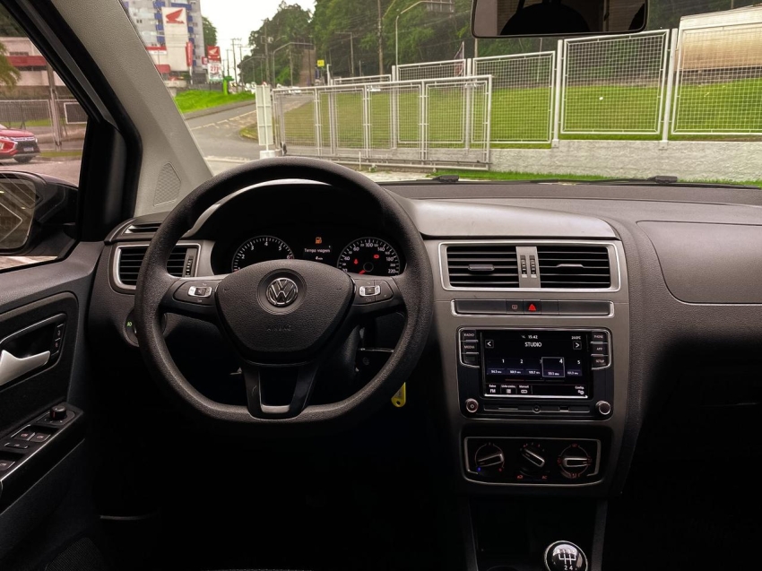 volkswagen fox 1.6 msi total flex connect 4p manual 202011