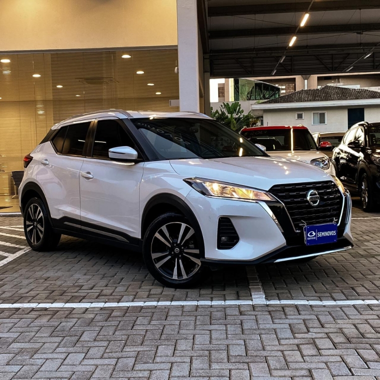 nissan kicks 1.6 16v flexstart advance xtronic flex 4p automatico 2022