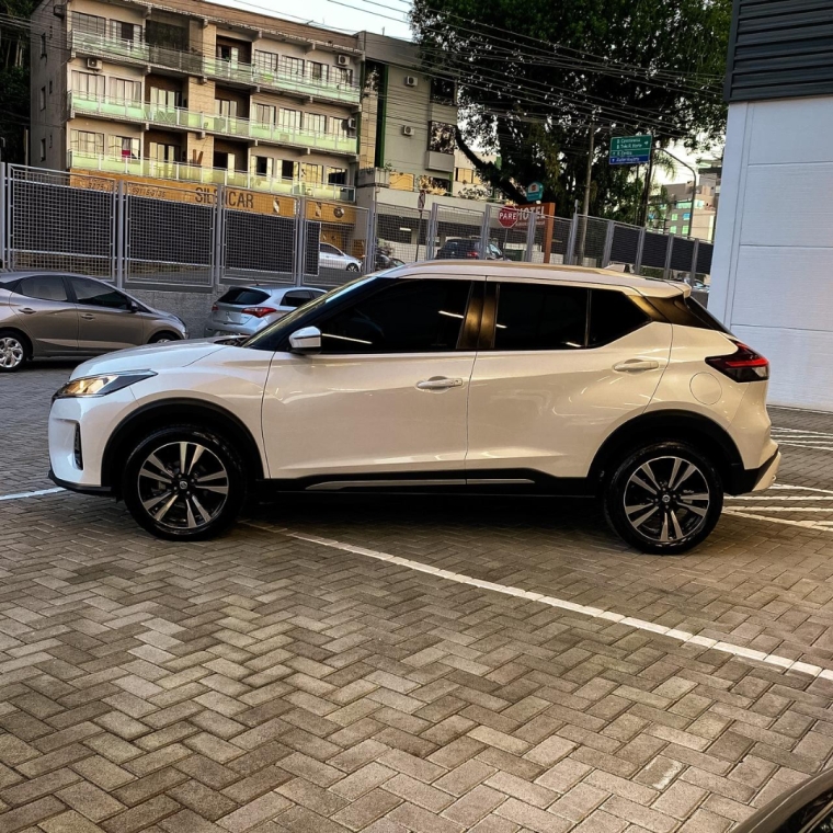nissan kicks 1.6 16v flexstart advance xtronic flex 4p automatico 20223