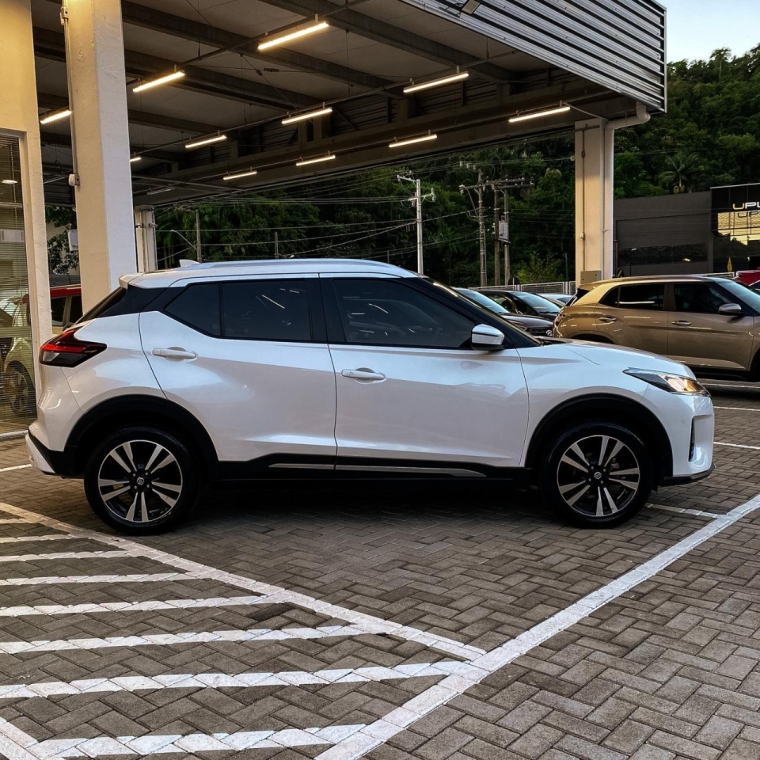 nissan kicks 1.6 16v flexstart advance xtronic flex 4p automatico 20228