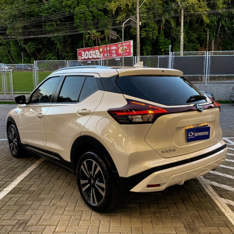 nissan kicks 1.6 16v flexstart advance xtronic flex 4p automatico 20224