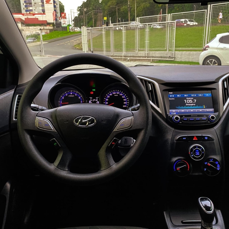 hyundai hb20 1.6 comfort plus 16v flex 4p automatico 201711