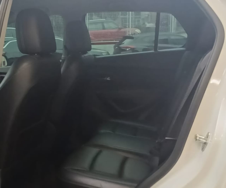 chevrolet tracker 1.8 mpfi ltz 4x2 16v flex 4p automatico 201512