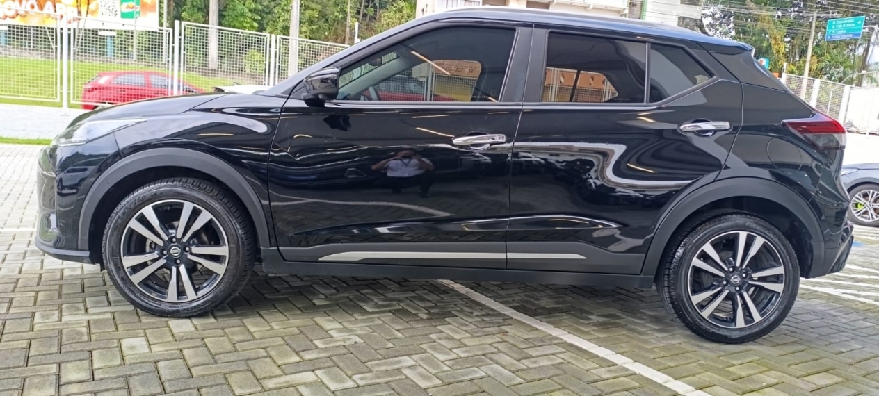 nissan kicks 1.6 16v flexstart exclusive xtronic flex 4p automatico 20223