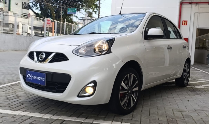nissan march 1.6 sl 16v flexstart 4p xtronic flex automatico 20182