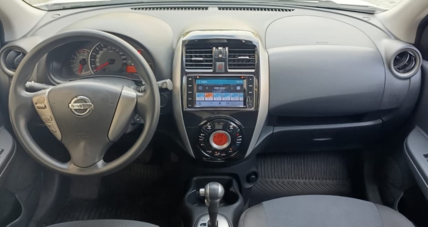 nissan march 1.6 sl 16v flexstart 4p xtronic flex automatico 201810