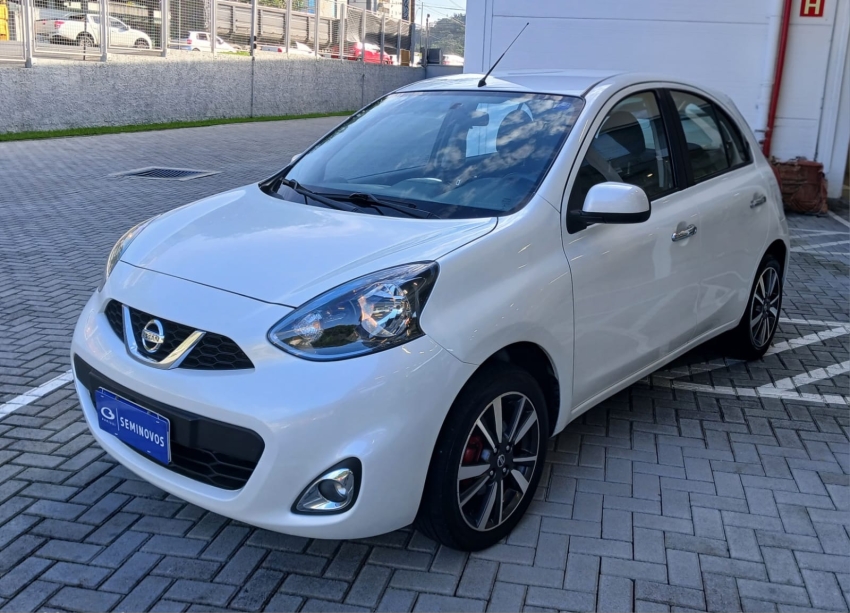 nissan march 1.6 sl 16v flexstart 4p xtronic flex automatico 20183