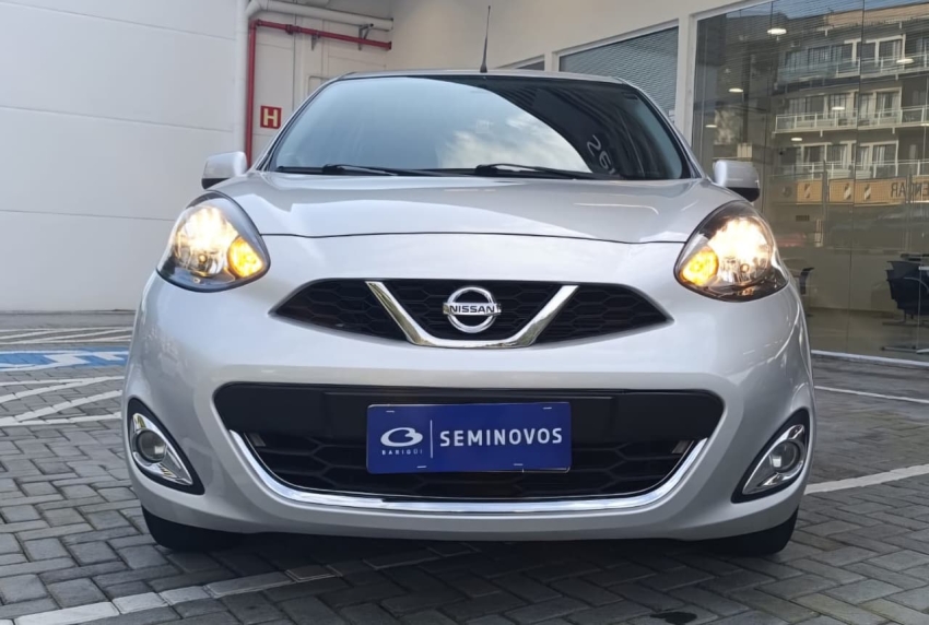 nissan march 1.6 sl 16v flex 4p xtronic automatico 20171