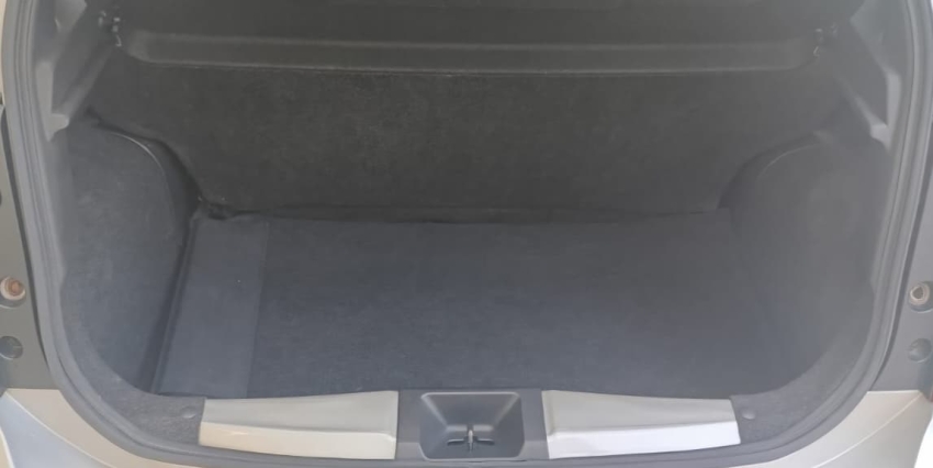 nissan march 1.6 sl 16v flex 4p xtronic automatico 201714