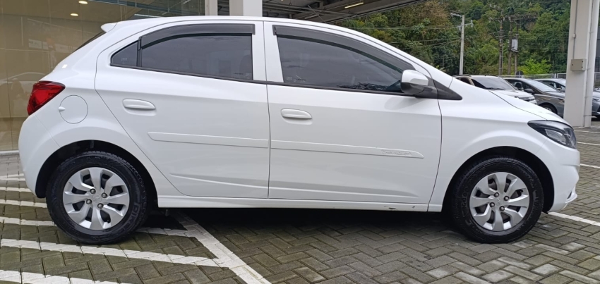 chevrolet onix 1.0 mpfi lt 8v flex 4p manual 20187