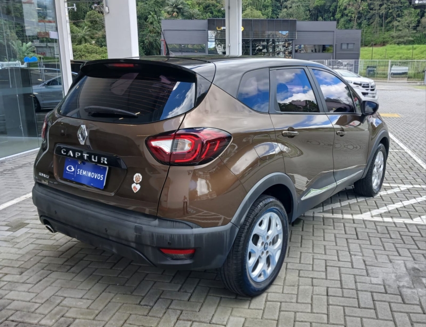 renault captur 1.6 16v sce flex life x-tronic 4p automatico 20197