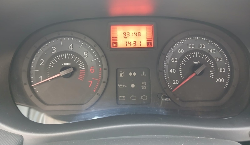 renault logan 1.0 authentique 16v flex 4p manual 201310