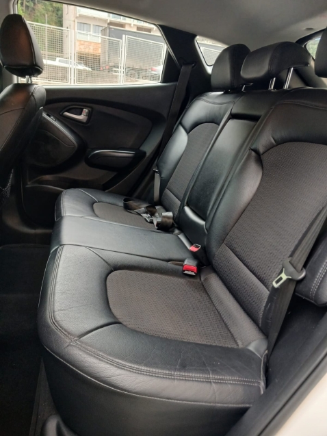 hyundai ix35 2.0 mpfi gls 16v flex 4p automatico 201515