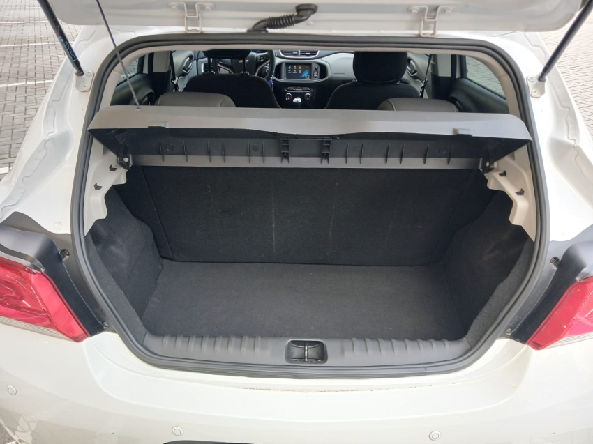 chevrolet onix 1.0 mpfi lt 8v flex 4p manual 201815