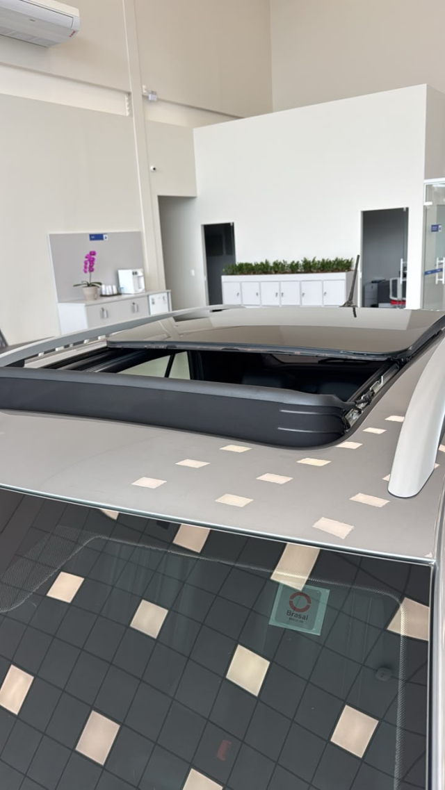 Volkswagen T-CROSS 1.4 250 TSI TOTAL FLEX HIGHLINE AUTOMÁTICO 18