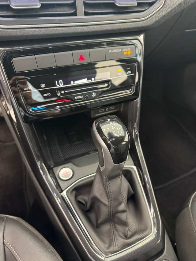 Volkswagen T-CROSS 1.4 250 TSI TOTAL FLEX HIGHLINE AUTOMÁTICO 13
