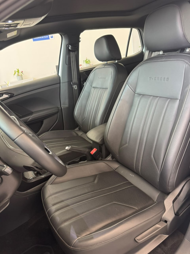 Volkswagen T-CROSS 1.4 250 TSI TOTAL FLEX HIGHLINE AUTOMÁTICO 15