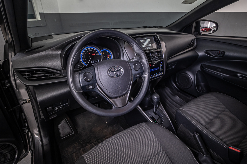 Toyota YARIS 1.5 16V FLEX XS MULTIDRIVE 14