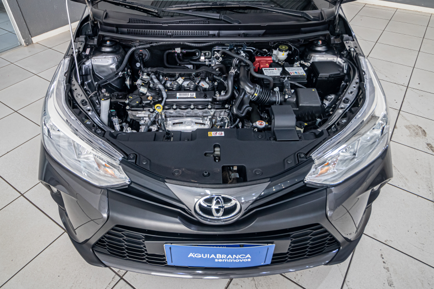 Toyota YARIS 1.5 16V FLEX XS MULTIDRIVE 6