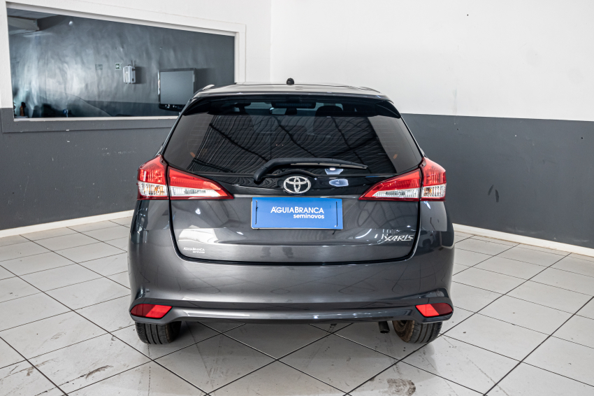 Toyota YARIS 1.5 16V FLEX XS MULTIDRIVE 8