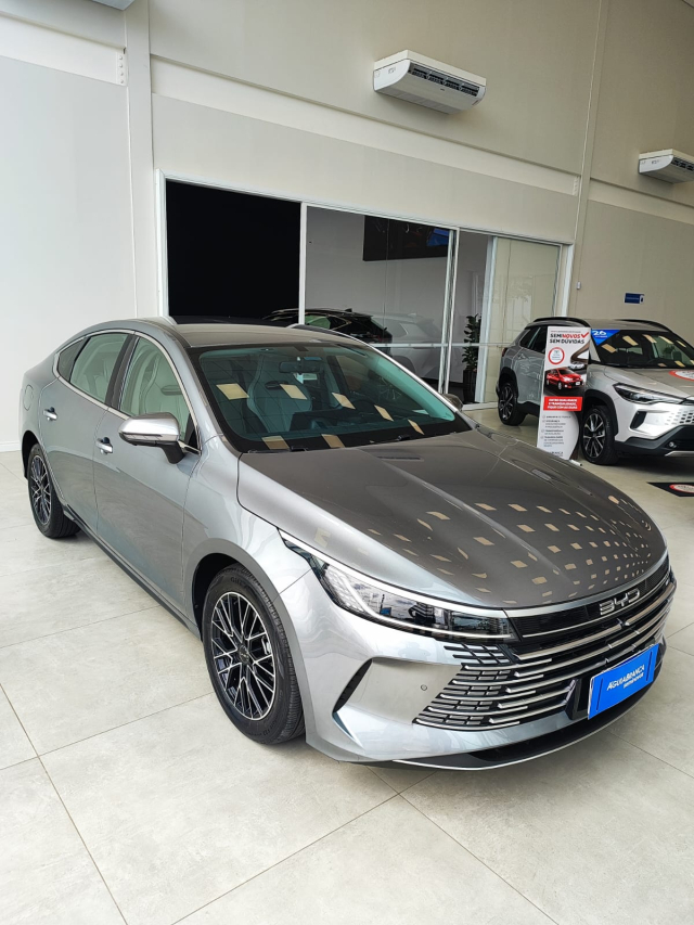 BYD KING 1.5 DM-I PHEV GL AUTOMÁTICO 4