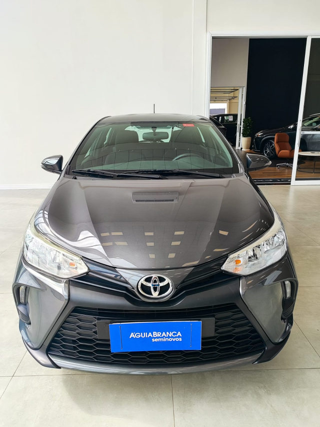 Toyota YARIS 1.5 16V FLEX XL MULTIDRIVE 3