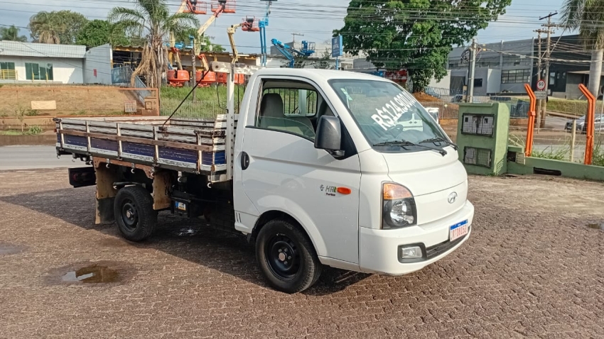 hyundai hr 2.5 longo sem cacamba 4x2 16v 130cv turbo intercooler diesel 2p manual 20216