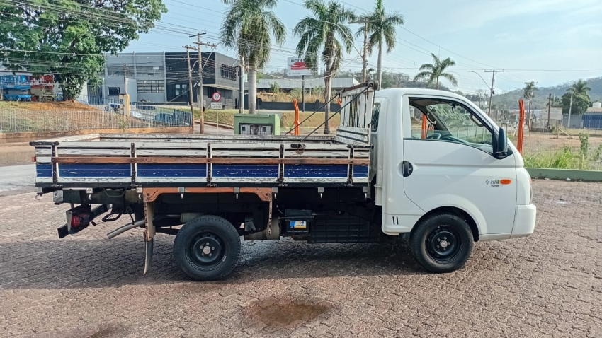 hyundai hr 2.5 longo sem cacamba 4x2 16v 130cv turbo intercooler diesel 2p manual 20215