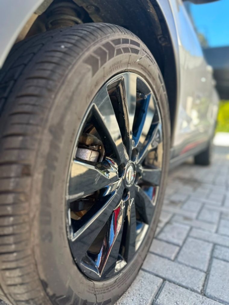 nissan kicks 1.6 16v flexstart xplay xtronic flex 4p automatico 202213