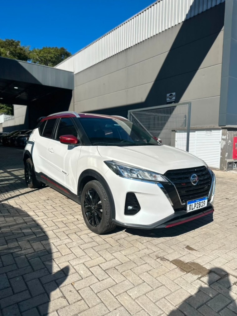 nissan kicks 1.6 16v flexstart xplay xtronic flex 4p automatico 2022