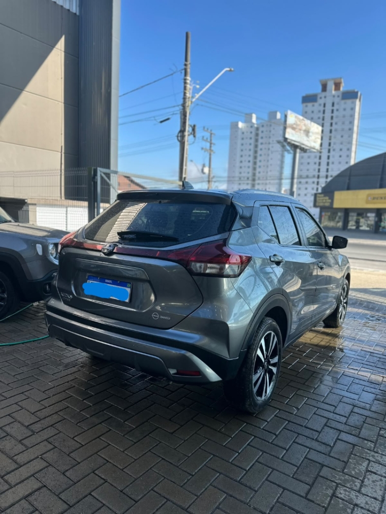 nissan kicks 1.6 flex automatico 20252