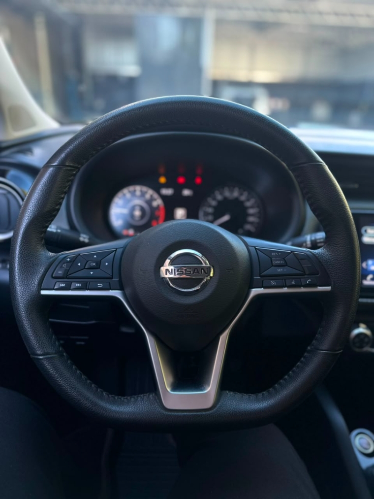 nissan kicks 1.6 16v flexstart advance xtronic flex 4p automatico 20229